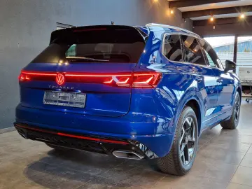 VW Touareg 3.0 TDI 4Motion R-Line Matrix LED 8G AHK