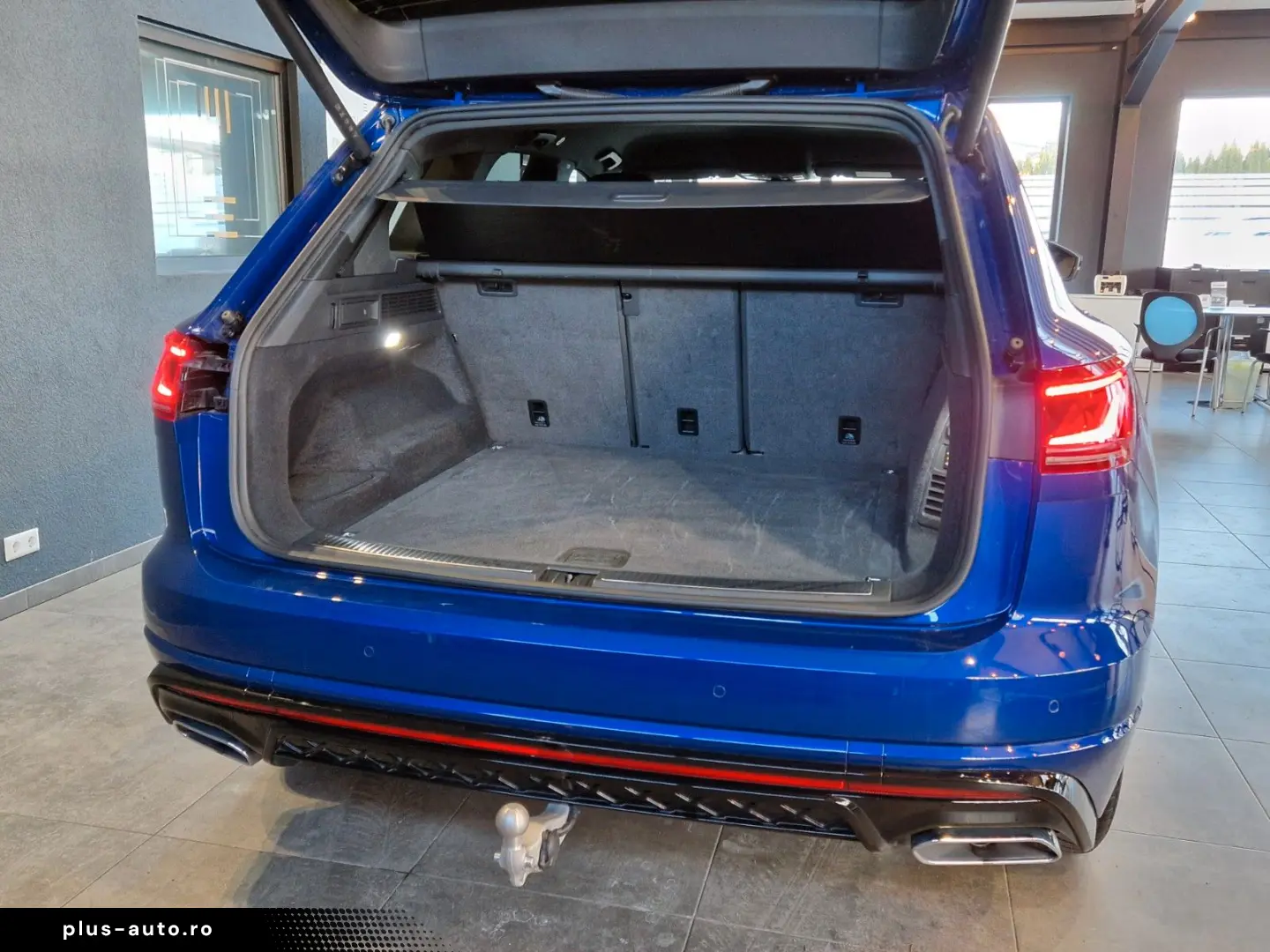 VW Touareg 3.0 TDI 4Motion R-Line Matrix LED 8G AHK