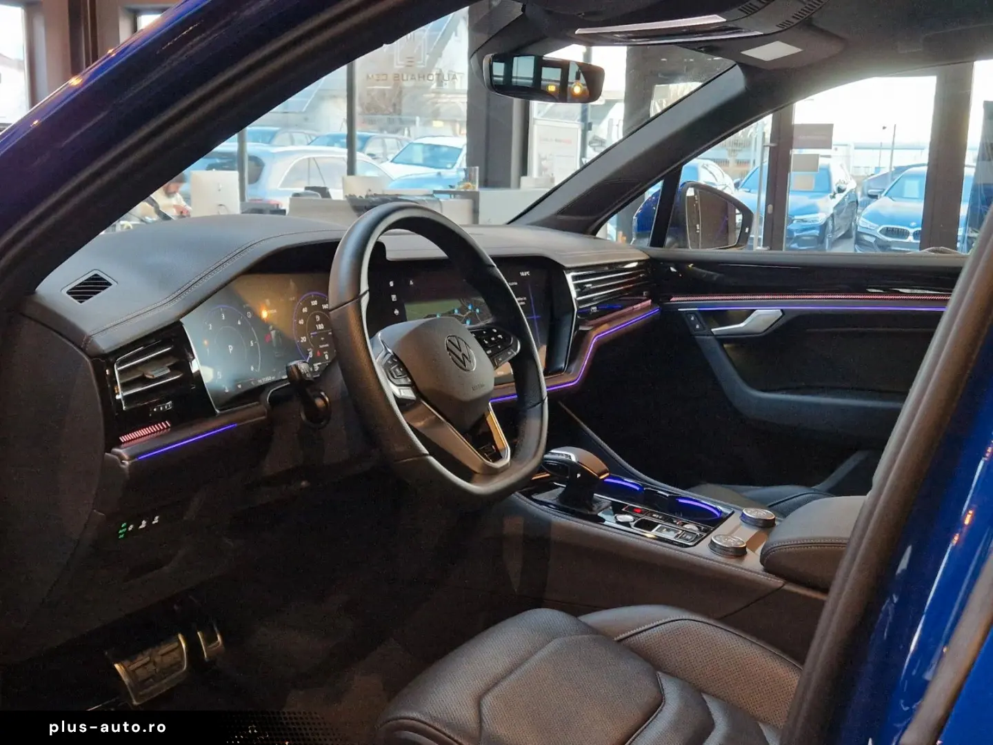 VW Touareg 3.0 TDI 4Motion R-Line Matrix LED 8G AHK