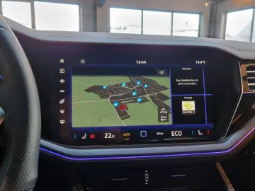 VW Touareg 3.0 TDI 4Motion R-Line Matrix LED 8G AHK