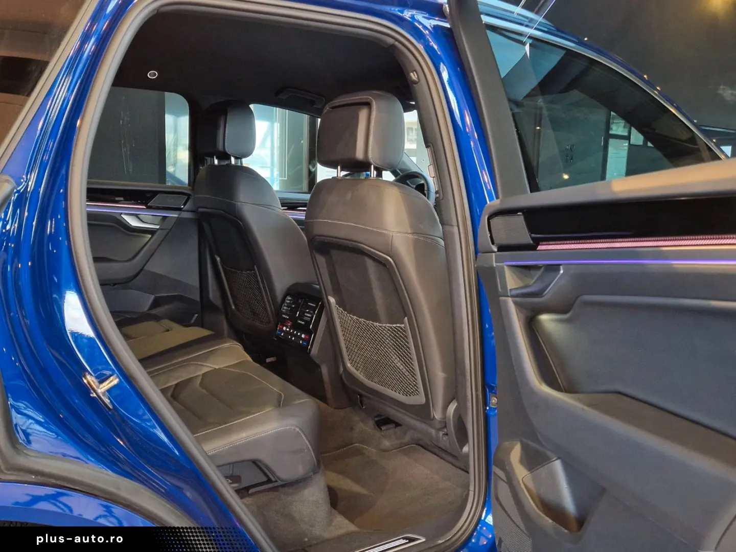 VW Touareg 3.0 TDI 4Motion R-Line Matrix LED 8G AHK