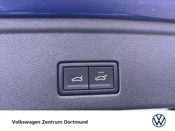 VW Touareg V6 R-LINE AHK CAM ACC LM19 E-KLAPPE