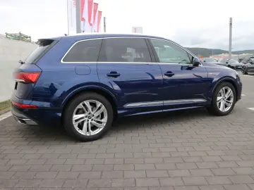 AUDI Q7 S line 50 TDI quattro 7-SITZER ACC 360  PANO