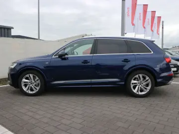 AUDI Q7 S line 50 TDI quattro 7-SITZER ACC 360  PANO