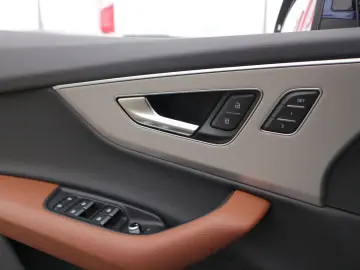 AUDI Q7 S line 50 TDI quattro 7-SITZER ACC 360  PANO