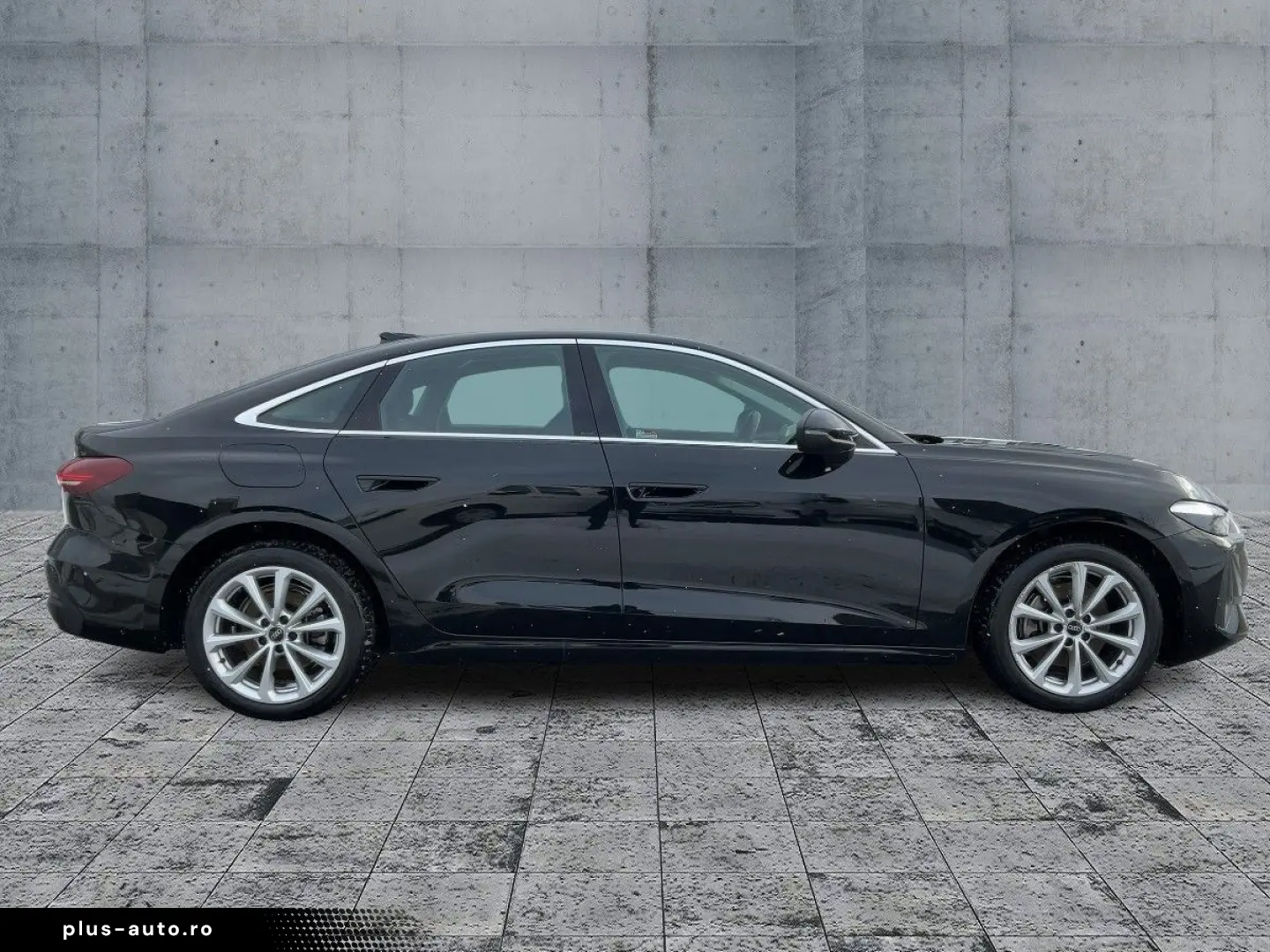 AUDI A5 Limousine 40 TFSI QU S-TR NAV RFK ACC SHZ 18