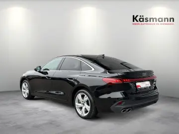 AUDI A5 Limousine TDI ACC KAM SHZ NAV