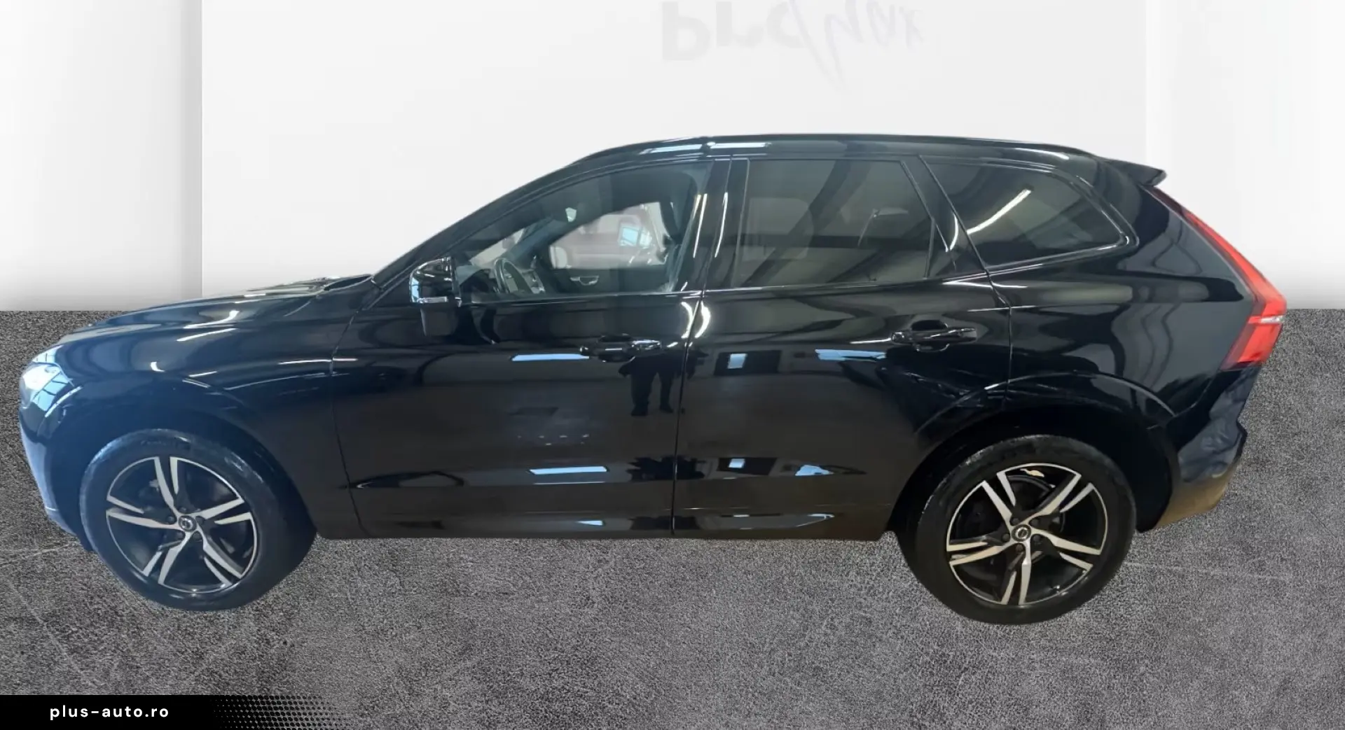 VOLVO XC60 B4 D AWD R-Design AHK WinterPro Sitzbelüftu