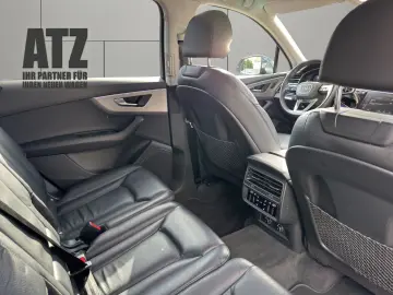 AUDI Q7 50 TDI quattro 7 Sitzer Nightv. Standh. LED