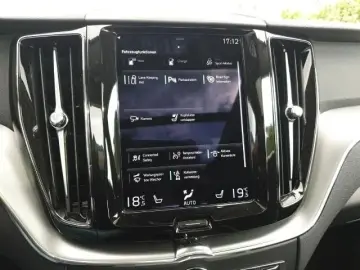 Volvo XC60 T6 PHEV Inscription Expression AWD