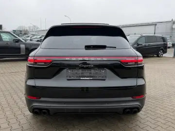 PORSCHE Cayenne PHEV Platinum SoftClose Panorama Head-Up