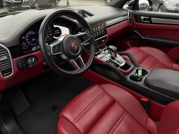 PORSCHE Cayenne PHEV Platinum SoftClose Panorama Head-Up