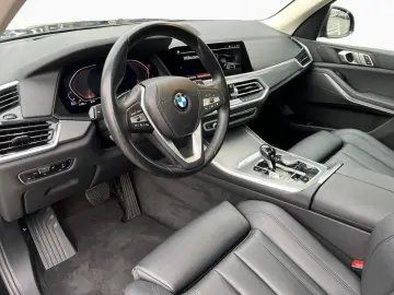 BMW X5 xDrive30d HuD LED DAB Pano. ActiveGuard Navi