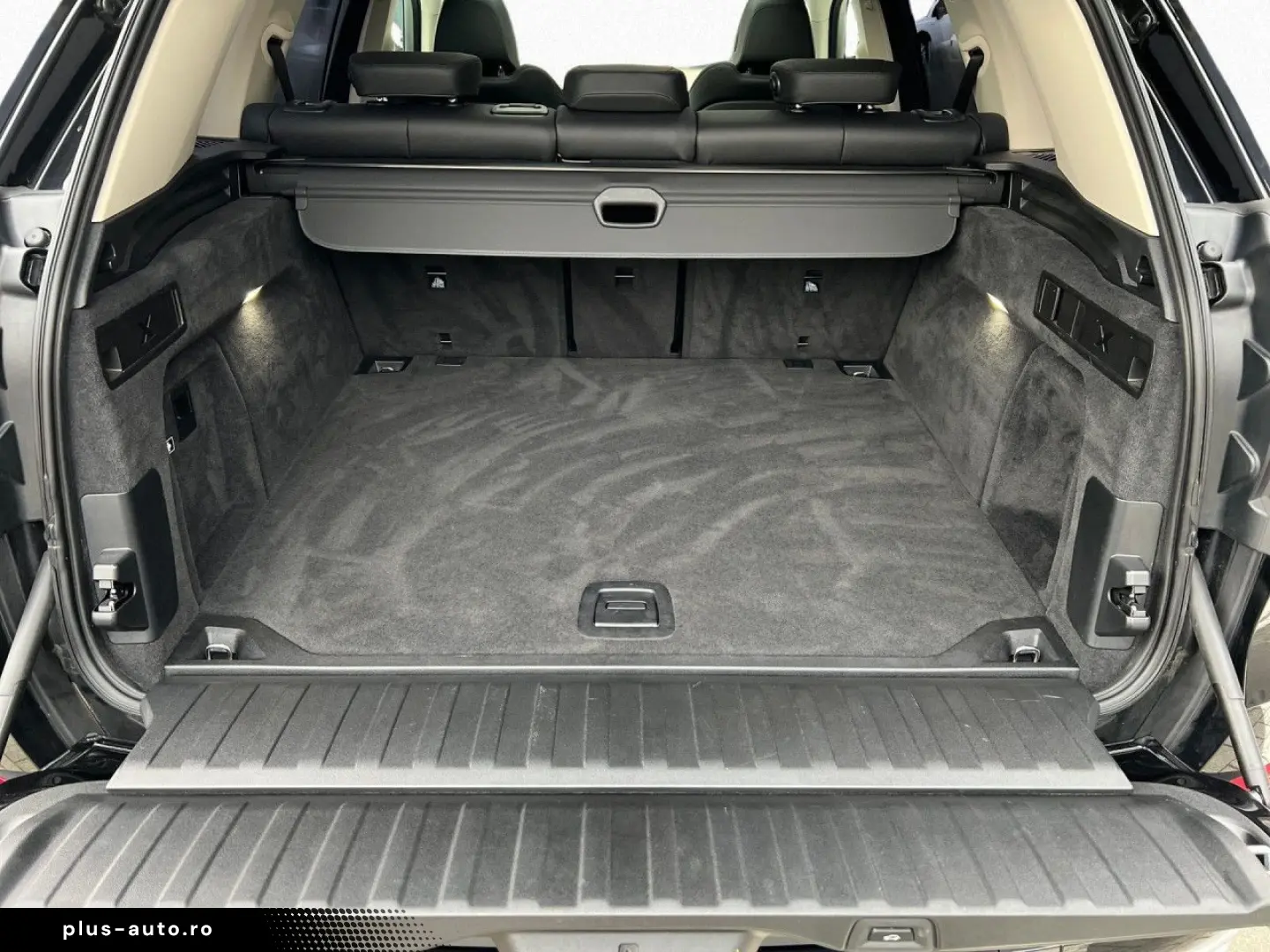 BMW X5 xDrive30d HuD LED DAB Pano. ActiveGuard Navi