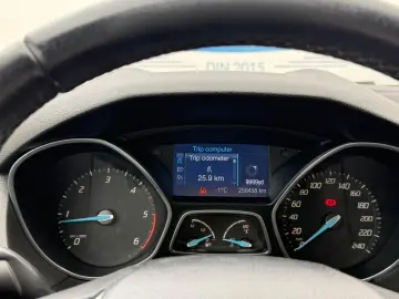 Ford Focus 1.6 TDCI Euro 5   Garantie   Rate