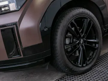 HYUNDAI Santa Fe 1.6 T-GDI Hybrid 158 kW 4WD Blackline