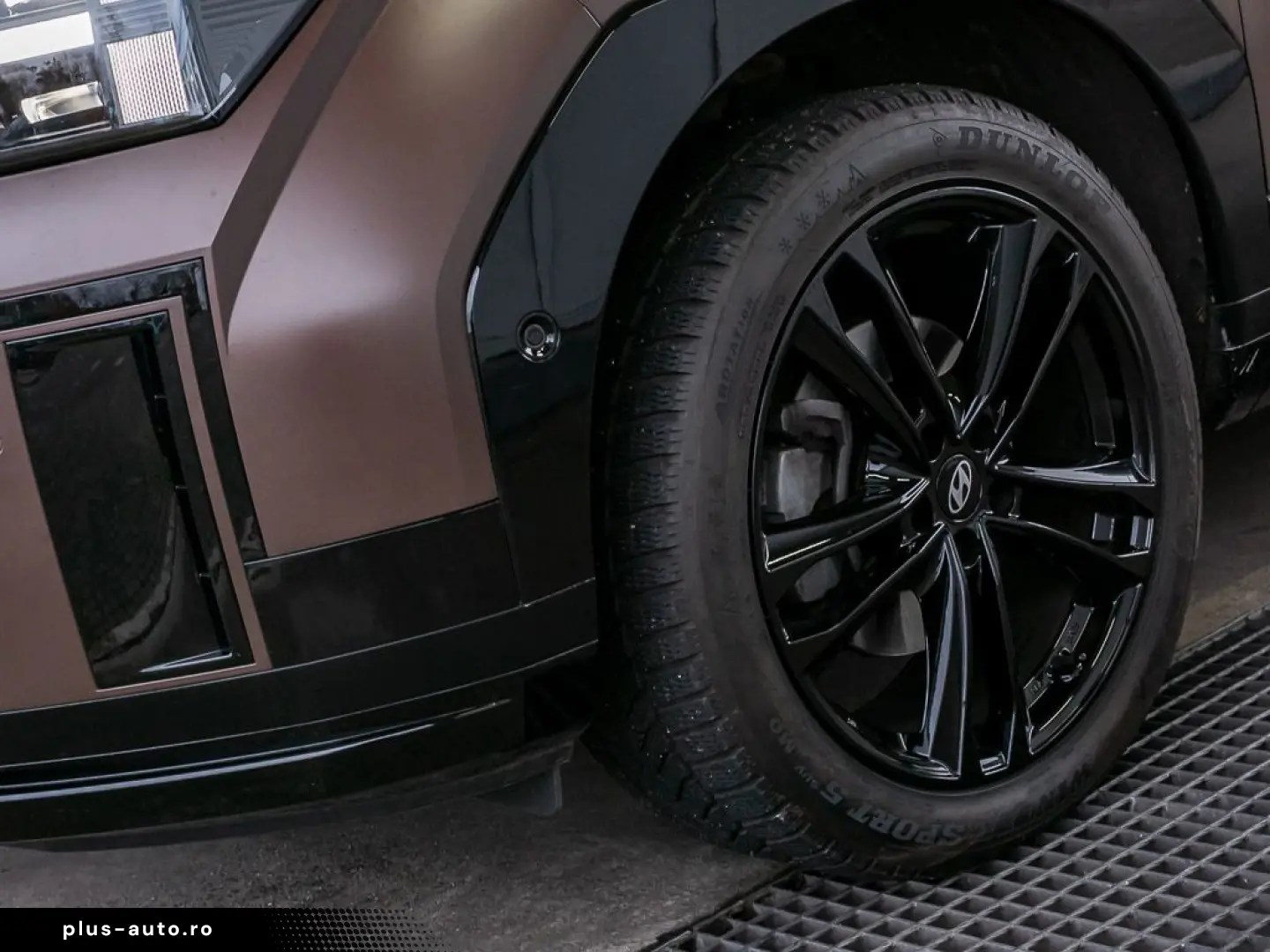 HYUNDAI Santa Fe 1.6 T-GDI Hybrid 158 kW 4WD Blackline