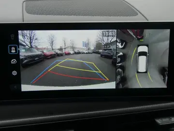 HYUNDAI Santa FE 1.6 TGDI PHEV 4WD DCT Blackline SHZ HUD