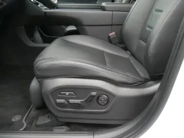 HYUNDAI Santa FE 1.6 TGDI PHEV 4WD DCT Blackline SHZ HUD