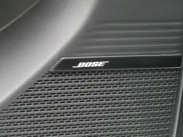 HYUNDAI Santa FE 1.6 TGDI PHEV 4WD DCT Blackline SHZ HUD