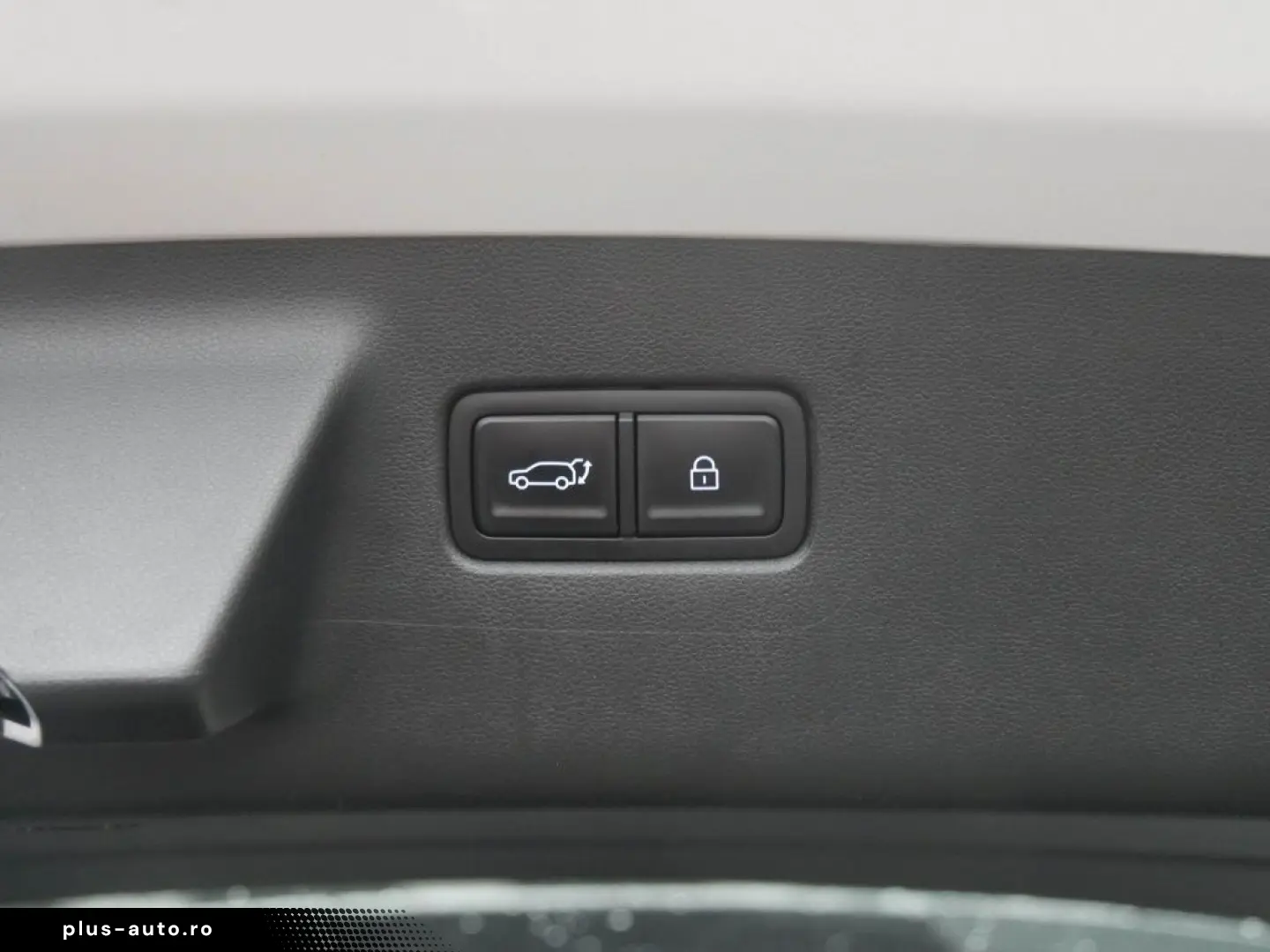 HYUNDAI Santa FE 1.6 TGDI PHEV 4WD DCT Blackline SHZ HUD