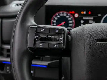 HYUNDAI Santa Fe 1.6 T-GDI Hybrid 158 kW 4WD Blackline