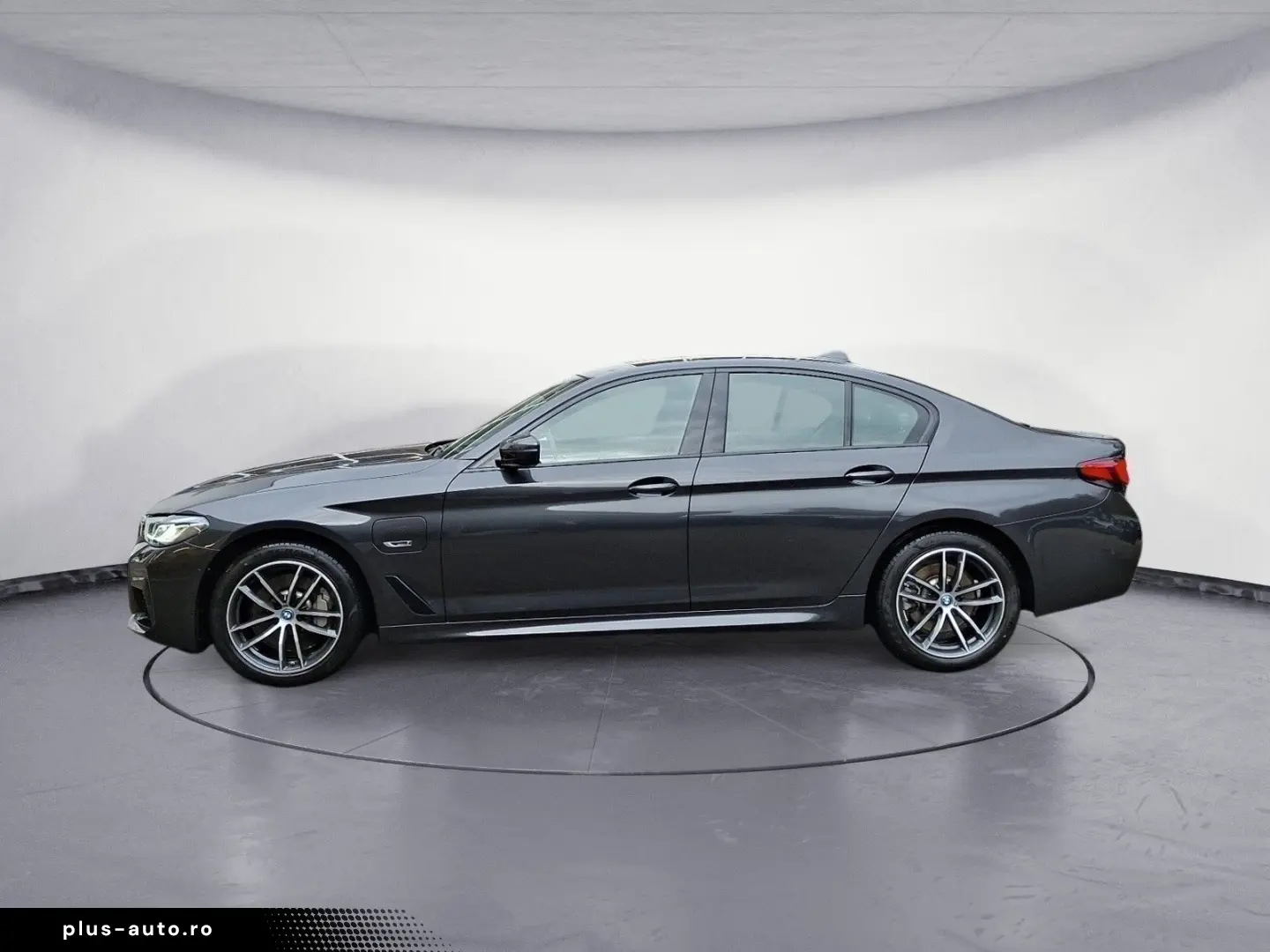 BMW 530e xDrive M Sportpaket Innovationsp. Head Up