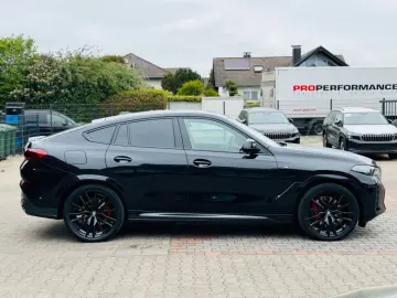 BMW X6 M Sport PRO Paket MASSAGE LUFT S-SITZE 22