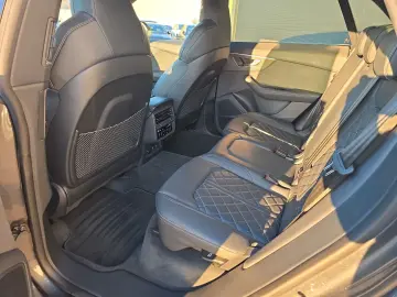 AUDI Q8 50 TDI qu S line S-SITZ PANO STANDHZG AHK 23