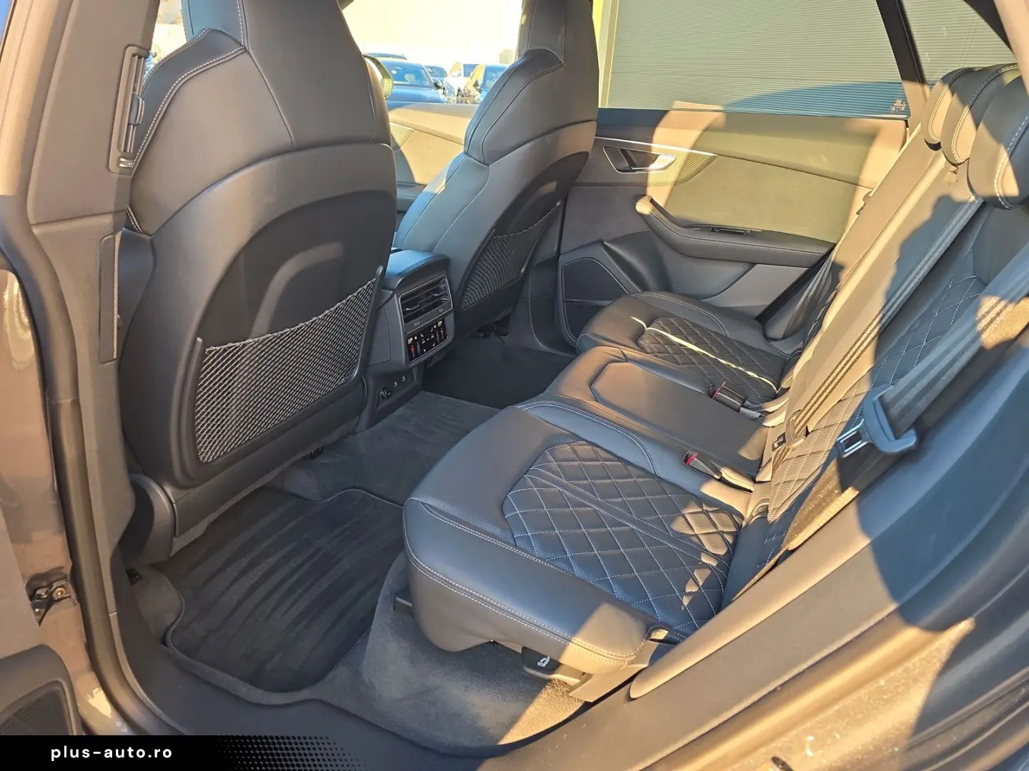 AUDI Q8 50 TDI qu S line S-SITZ PANO STANDHZG AHK 23