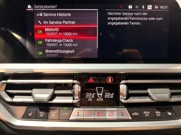 BMW M3 Limo xDrive Competition SCHALENSITZE CARBON