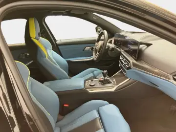 BMW M3 Schalter Innovation 360  Sitzbelüftung Pano