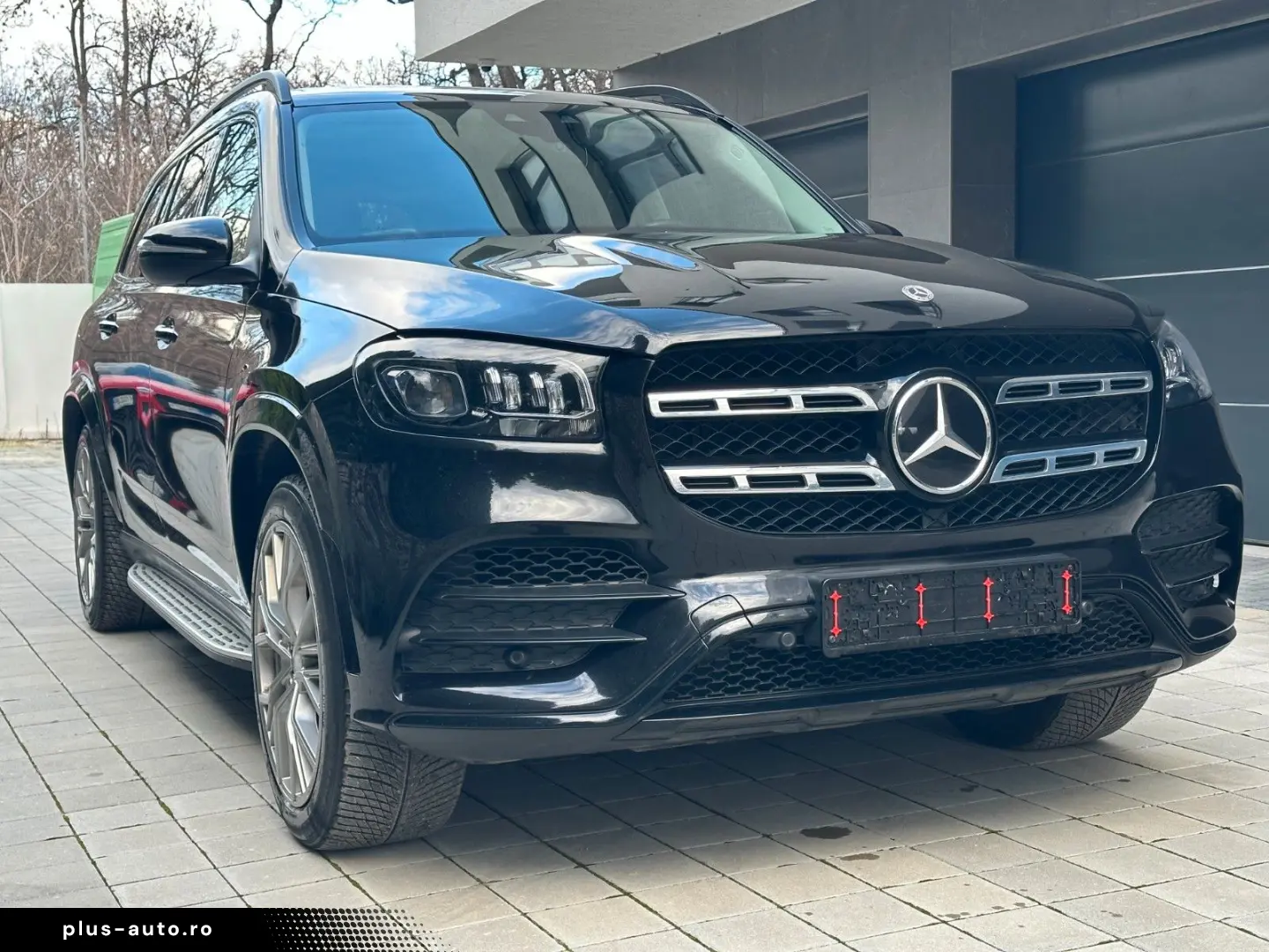 MERCEDES-BENZ GLS 400d 4Matic AMG Night 7Sitze
