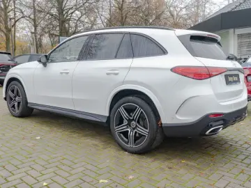 MERCEDES-BENZ GLC 220 d 4M AMG