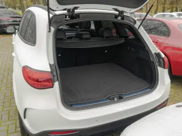 MERCEDES-BENZ GLC 220 d 4M AMG