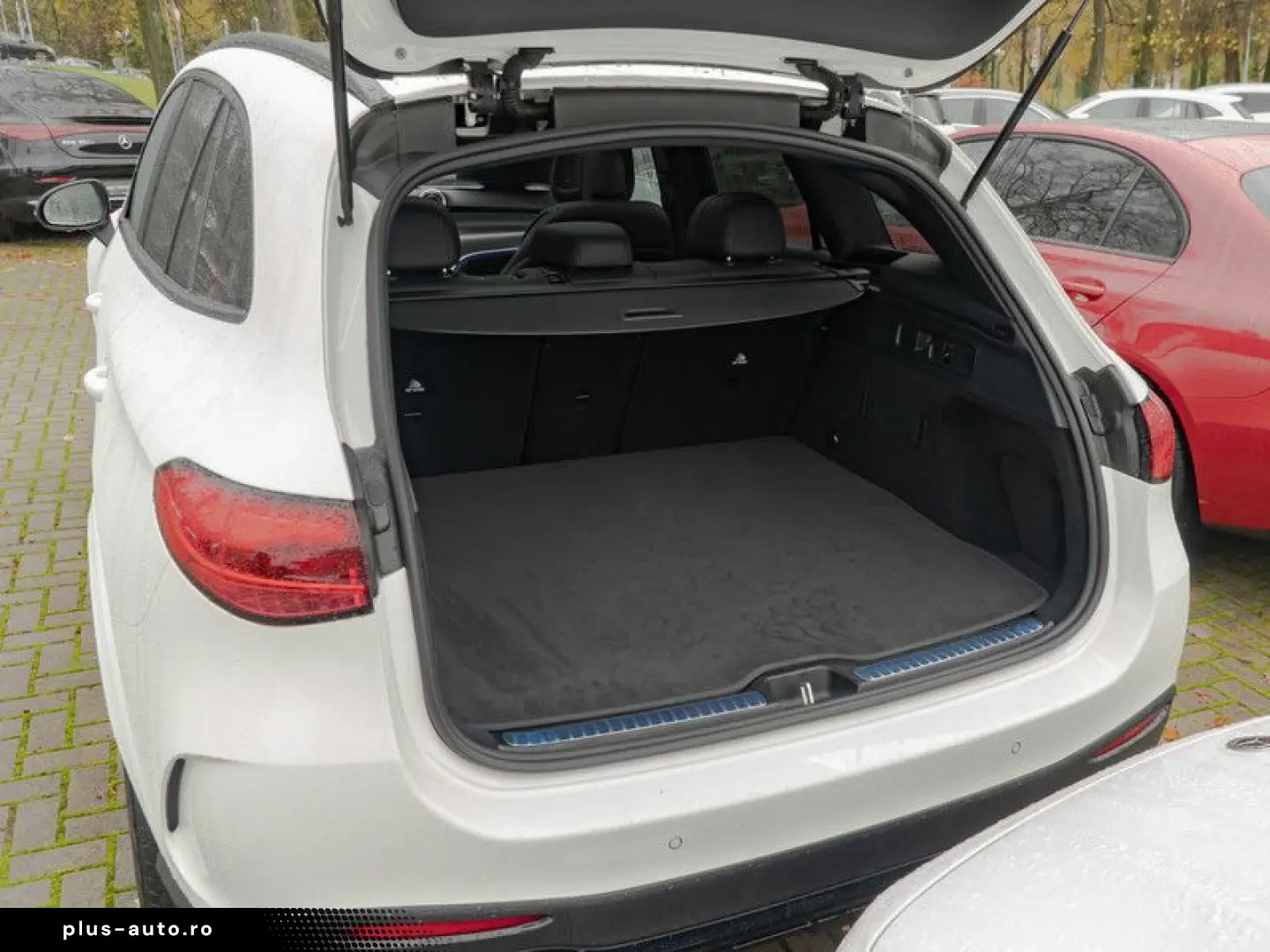 MERCEDES-BENZ GLC 220 d 4M AMG