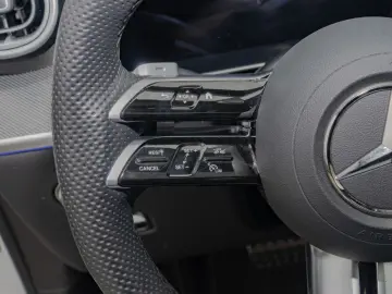 MERCEDES-BENZ GLC 220 d 4M AMG