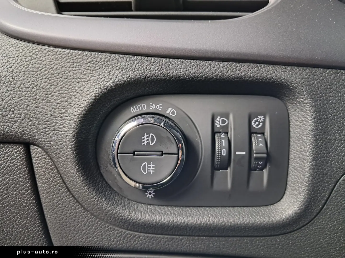 OPEL ASTRA K HATCHBACK 1.4Ti 125CP 2016