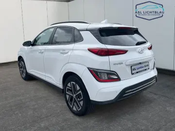 HYUNDAI KONA Elektro (100kW) TREND Navigations-Paket ...