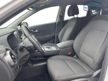 HYUNDAI KONA Elektro (100kW) TREND Navigations-Paket ...