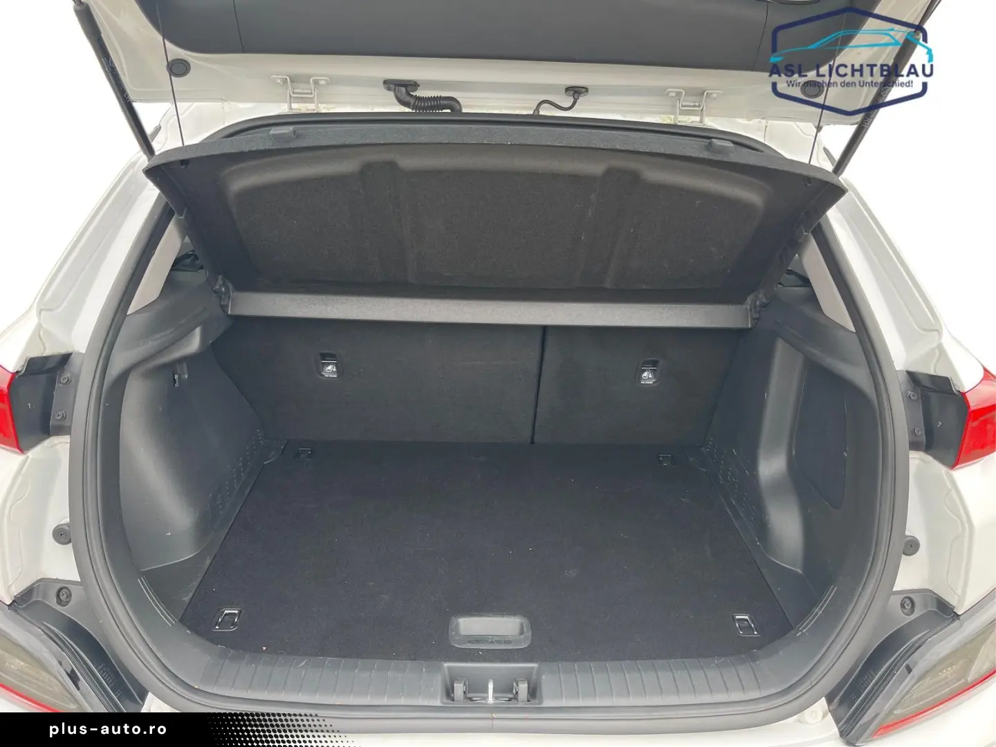 HYUNDAI KONA Elektro (100kW) TREND Navigations-Paket ...