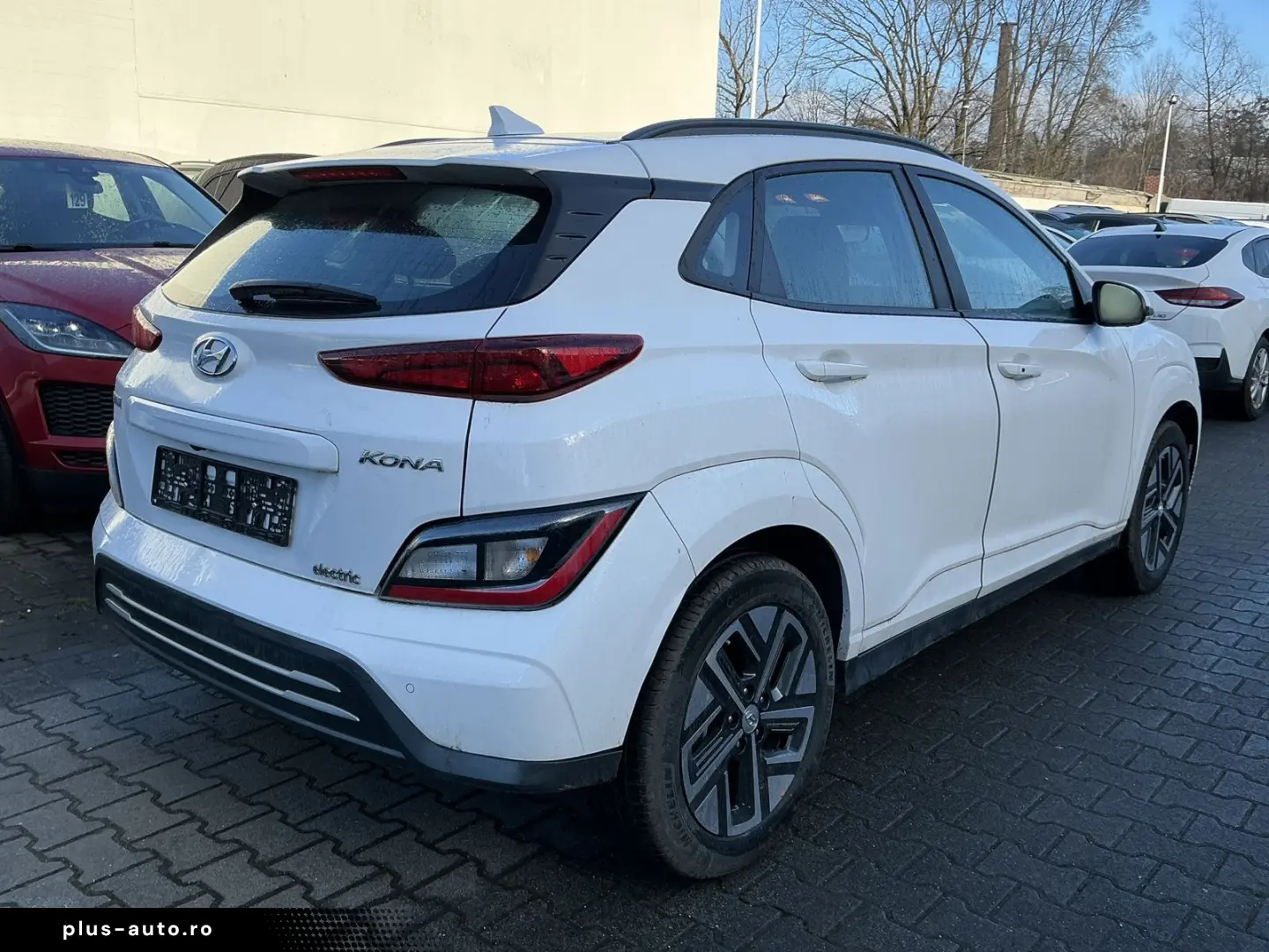 HYUNDAI Kona Select 2WD R-Cam CarPlay PDC ACC SHZ KeyLes