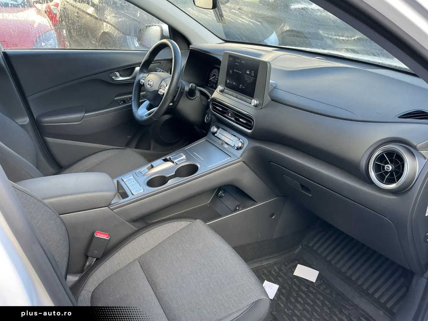 HYUNDAI Kona Select 2WD R-Cam CarPlay PDC ACC SHZ KeyLes