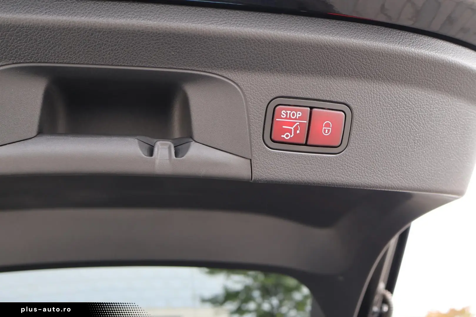 MERCEDES-BENZ GLE 300 d 4M Coupe AMG-NightPk-Pano-Ai&hellip;