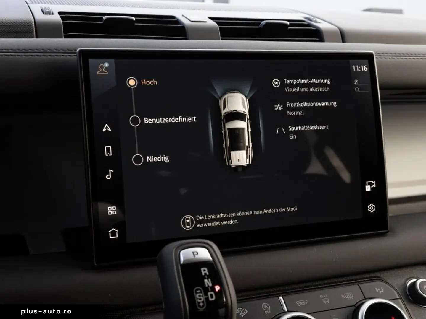 LAND ROVER Defender 110 D200 X-Dynamic SE