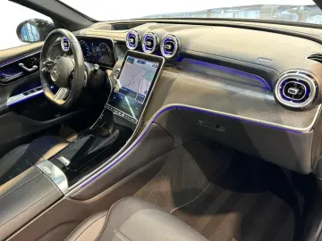 MERCEDES-BENZ GLC 300 4matic AMG AMG MBUX Night HUD Pano SHD