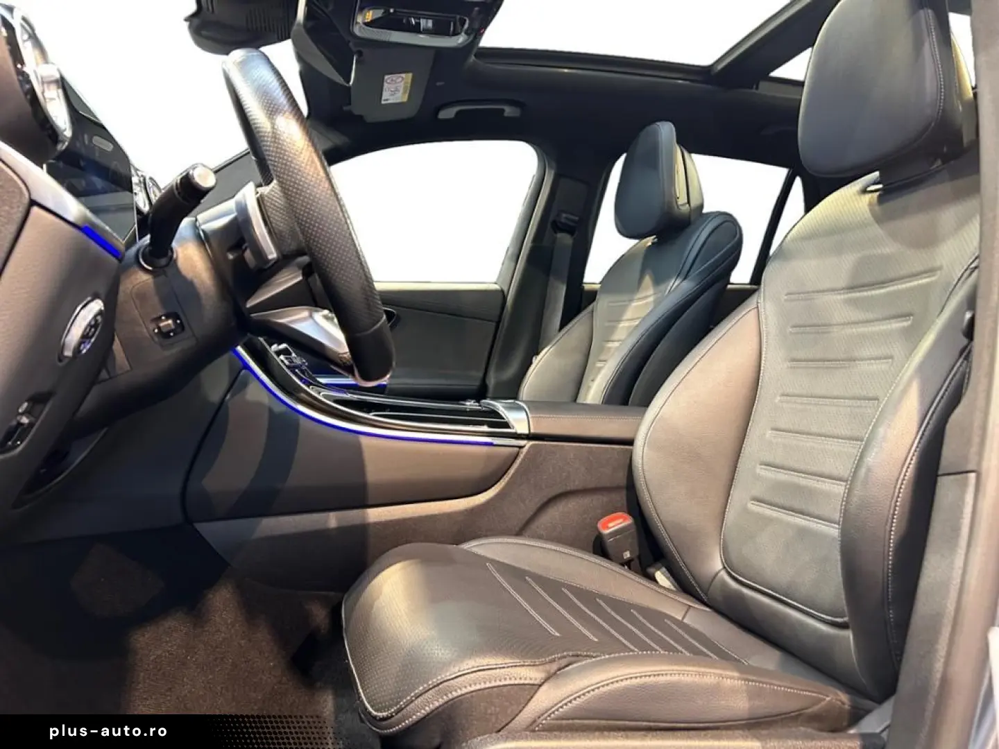 MERCEDES-BENZ GLC 300 4matic AMG AMG MBUX Night HUD Pano SHD