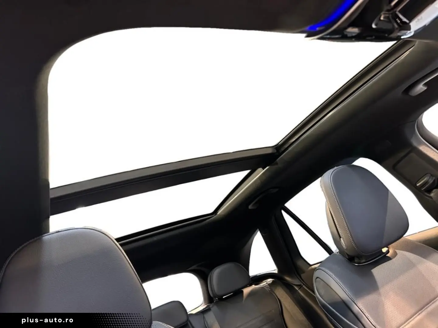 MERCEDES-BENZ GLC 300 4matic AMG AMG MBUX Night HUD Pano SHD