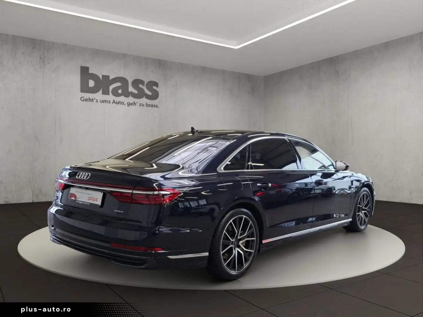 AUDI A8 L TFSI e 60 e quattro 340(462) kW(PS)