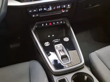 AUDI A3 Limousine advanced 35 TFSI 110(150) kW(PS) S